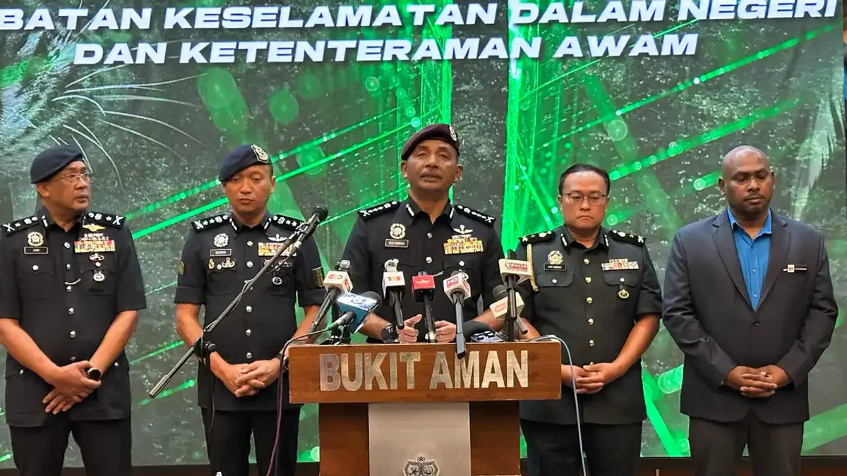 Police bust smuggling network, recover RM13 million in contraband from China