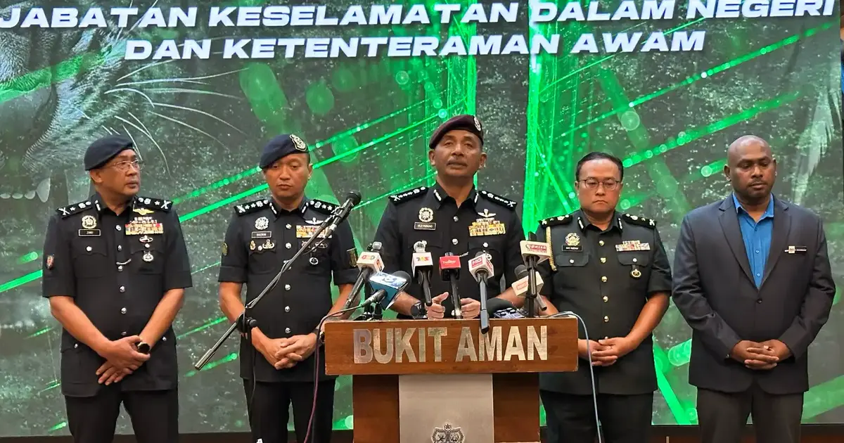 Police bust smuggling network, recover RM13 million in contraband from China
