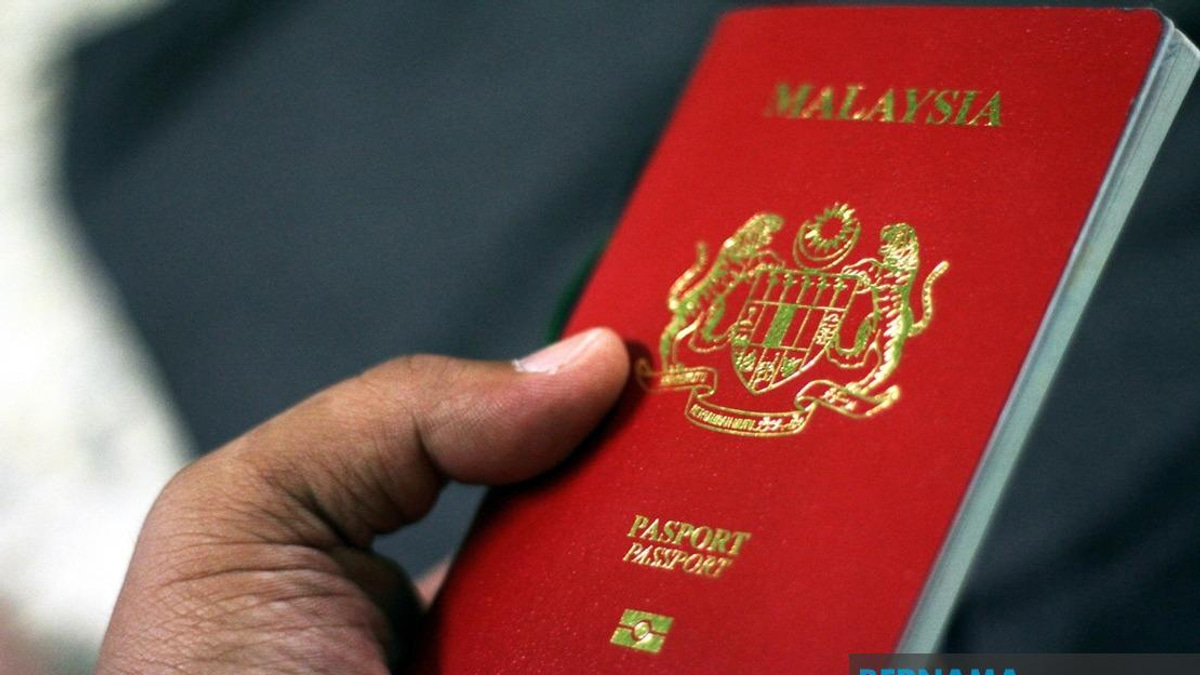 PM Anwar To Launch Enhanced Malaysian Passport With 94 Security Features