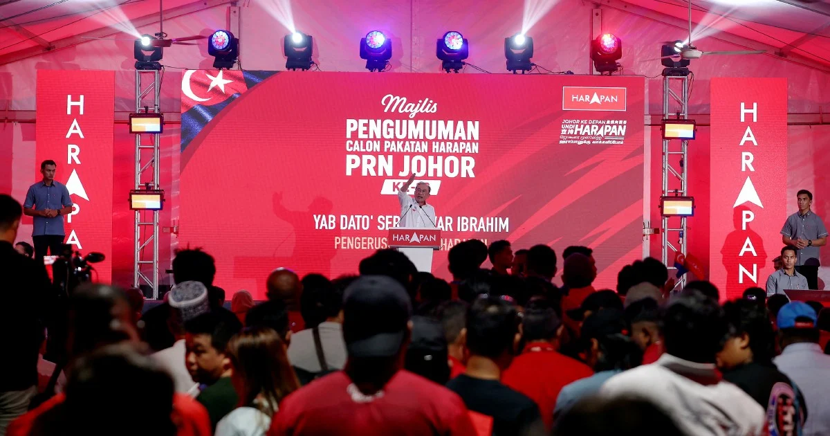 Anwar Calls for Johor Elections to Stay Clear of Royal Involvement