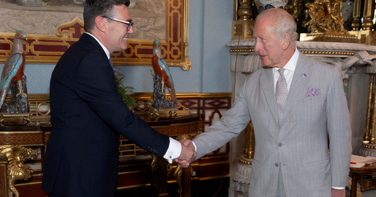 Andy Burnham Sworn in as UK Prime Minister Following Palace Meeting with King Charles III