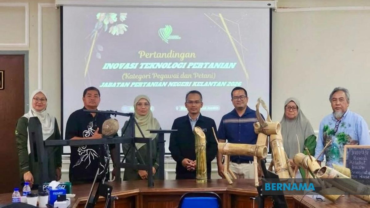 Kelantan Farmer's Prize-Winning Coconut Device Eyes Durian Market Expansion