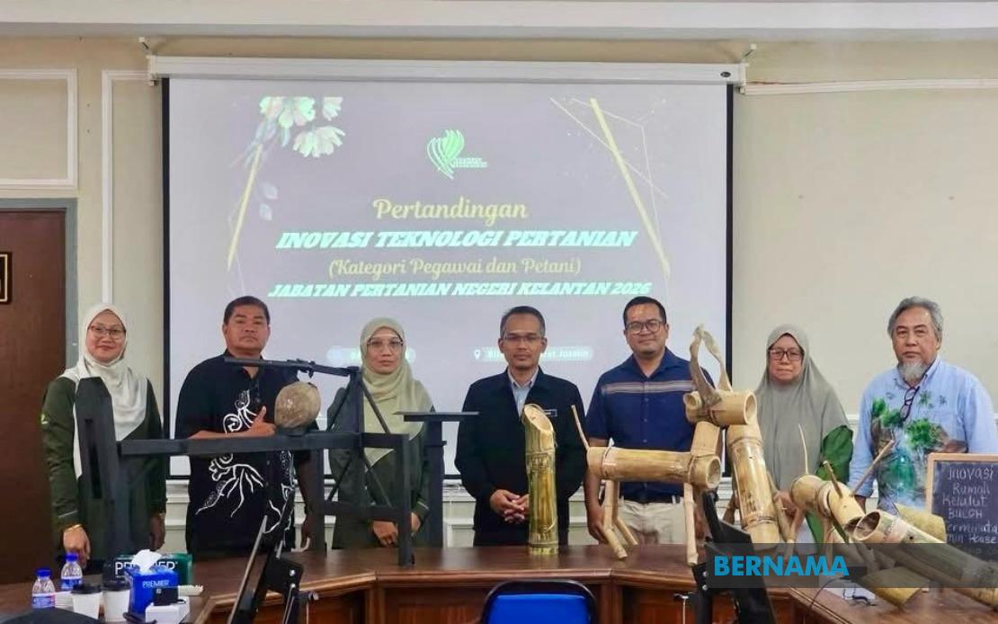 Kelantan Farmer's Prize-Winning Coconut Device Eyes Durian Market Expansion