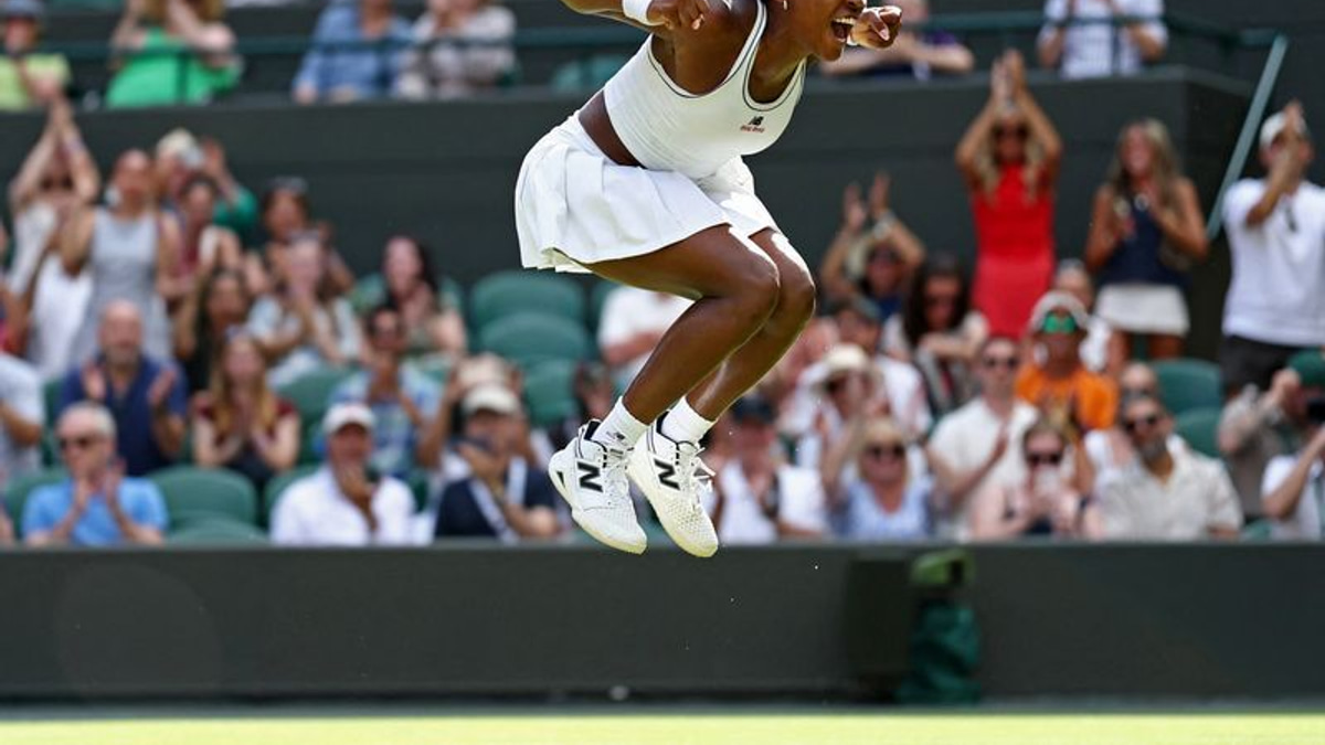 Gauff edges Sierra in thrilling tiebreak to advance at Wimbledon