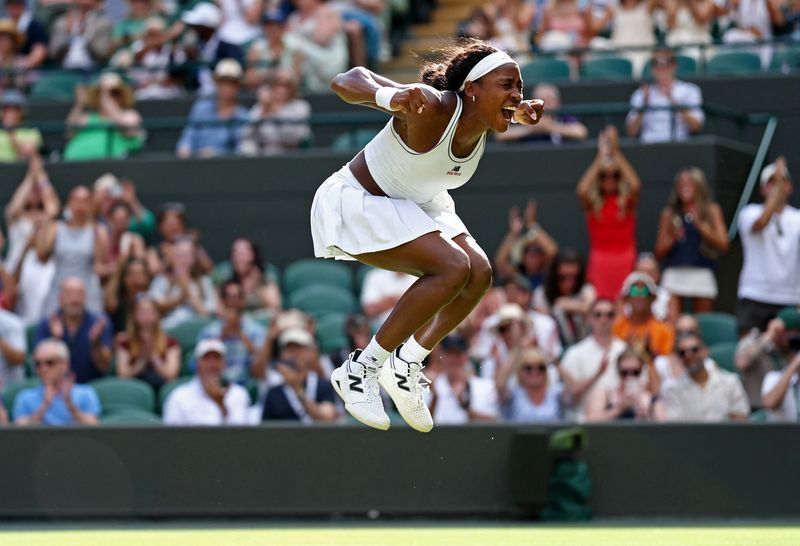 Gauff edges Sierra in thrilling tiebreak to advance at Wimbledon