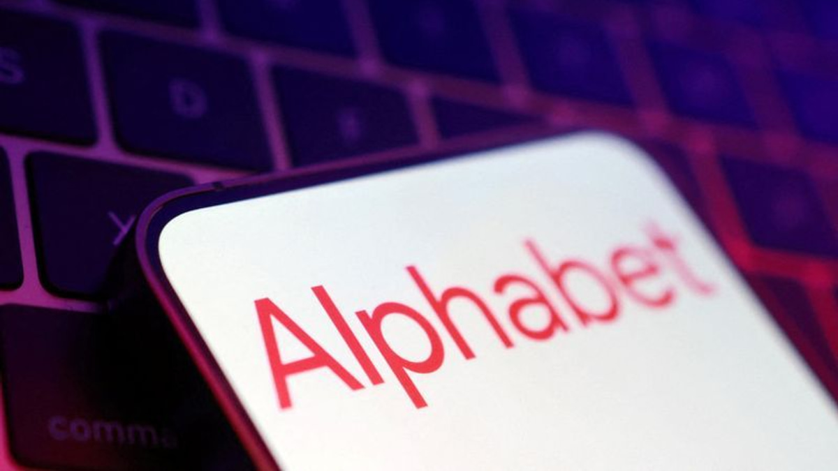 Alphabet Taps Bond Market for $25 Billion as AI Spending Drains Cash Reserves