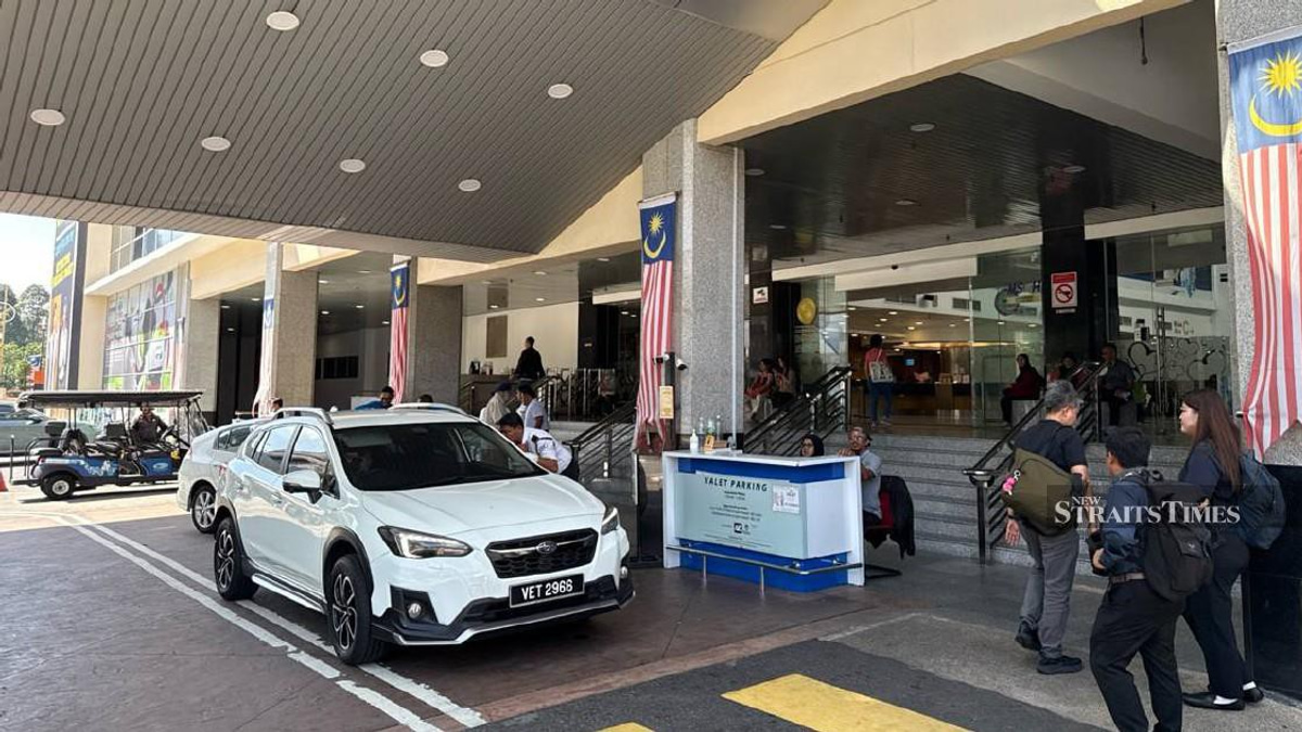Former PM Ismail Sabri's legal team maintains presence as heart condition treatment continues