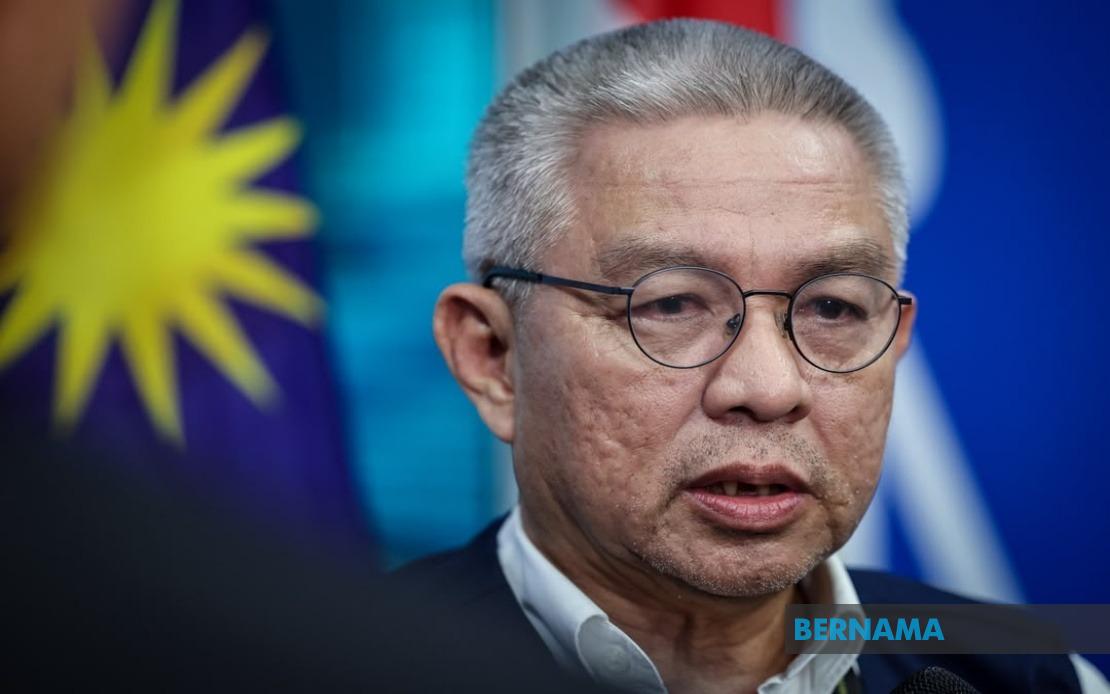 Dr Adham Baba Leans on Experience and Community Bonds in Pasir Raja Push