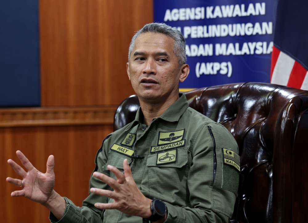 Malaysia Airlines Pilot's Luggage Cleared at KLIA Before Drug Arrest in Jakarta, Says Border Chief