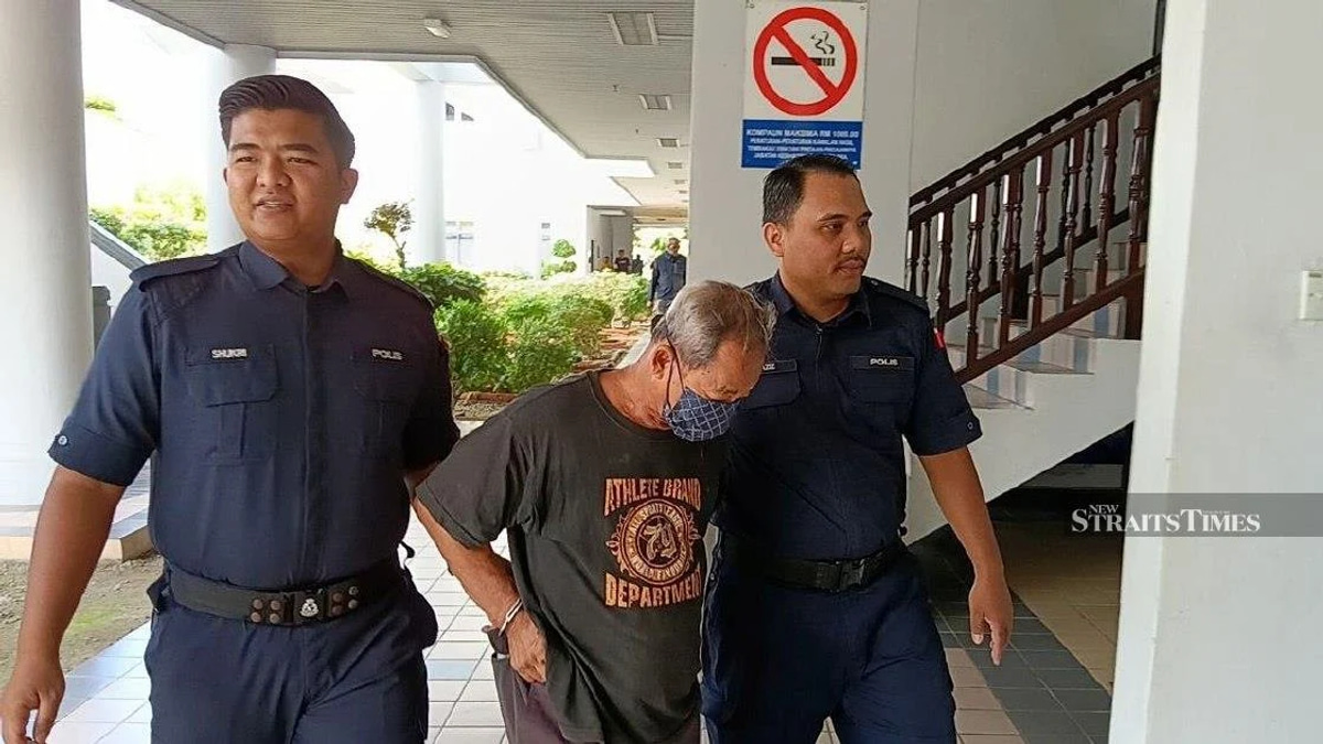 Senior Man Charged With Sexual Assault of Two Schoolgirls in Mosque