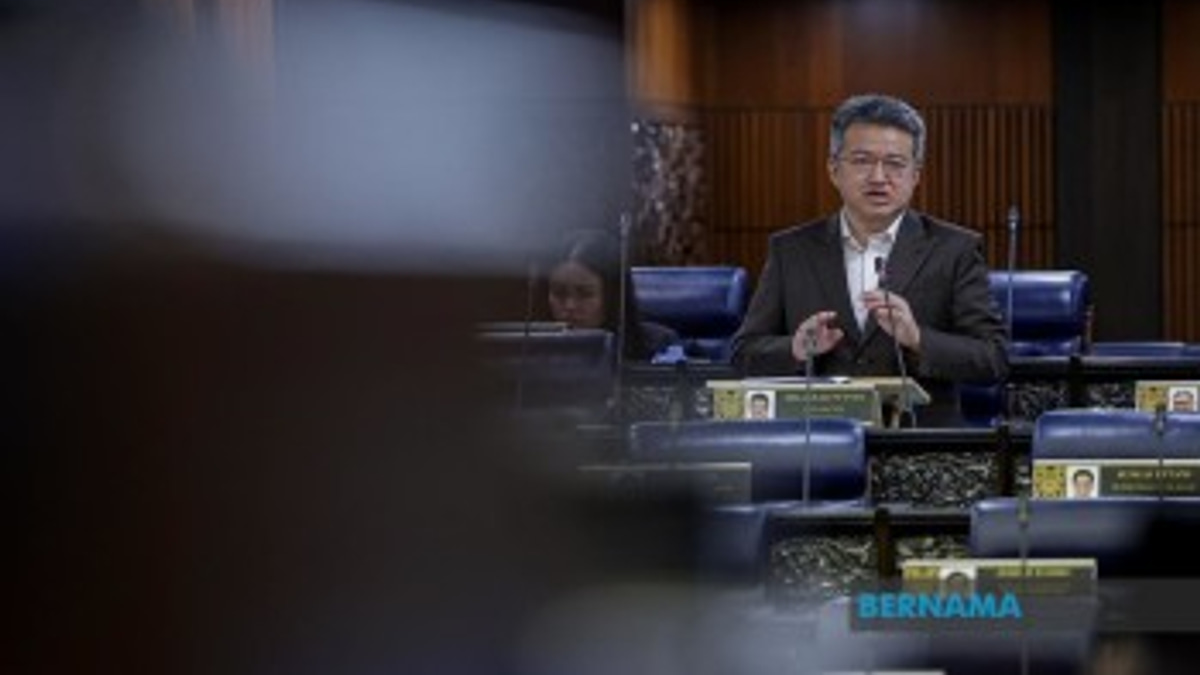 Malaysia's Fiscal Deficit Shrinks for Fifth Year as Government Pursues Reform Agenda