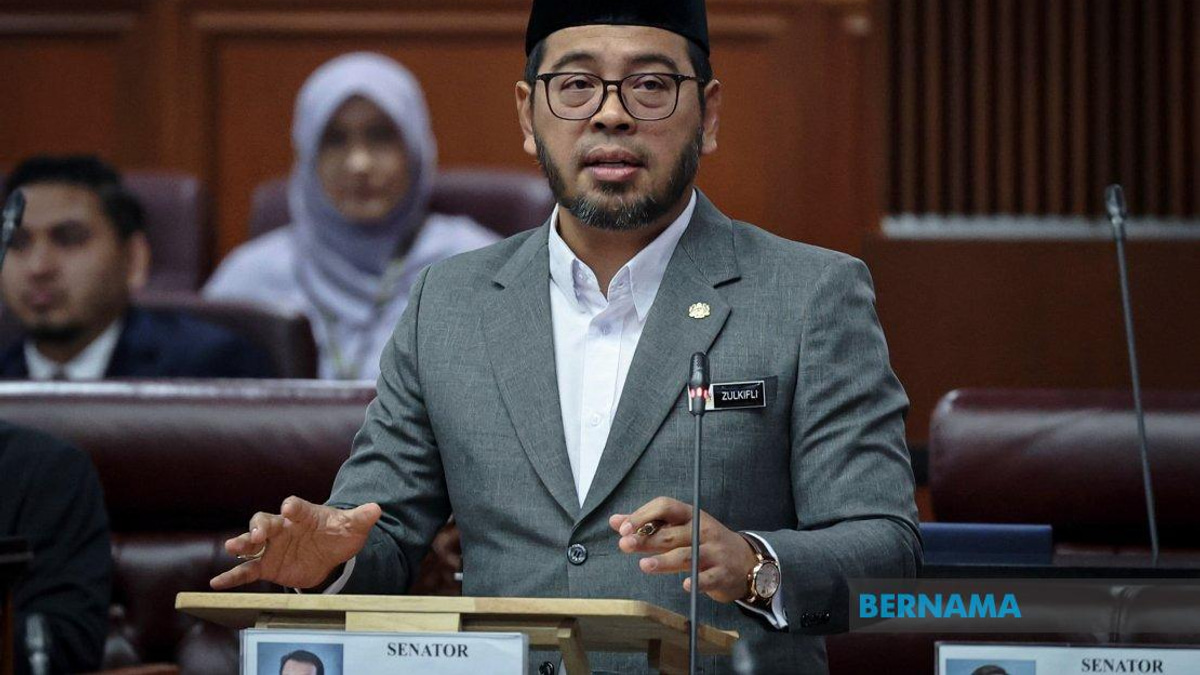 Cabinet To Deliberate On Making Tabung Haji RCI Report Public, Says Zulkifli