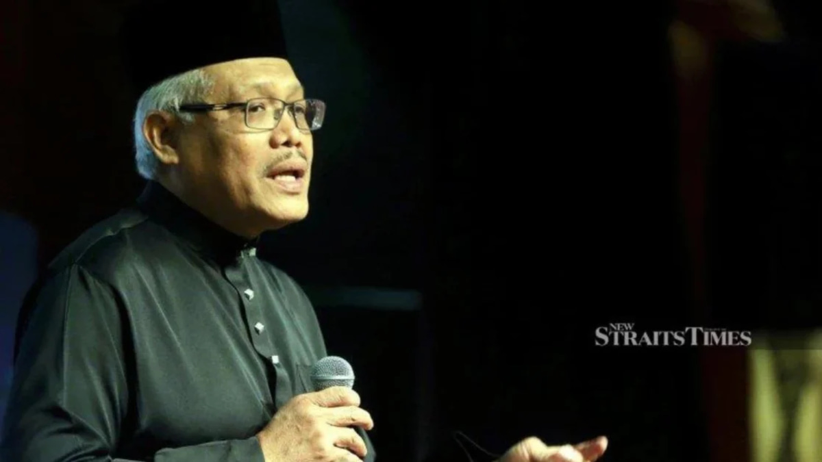 Hamzah Questions Appointment of Azam Baki as NFCC Adviser Amid Past Controversy