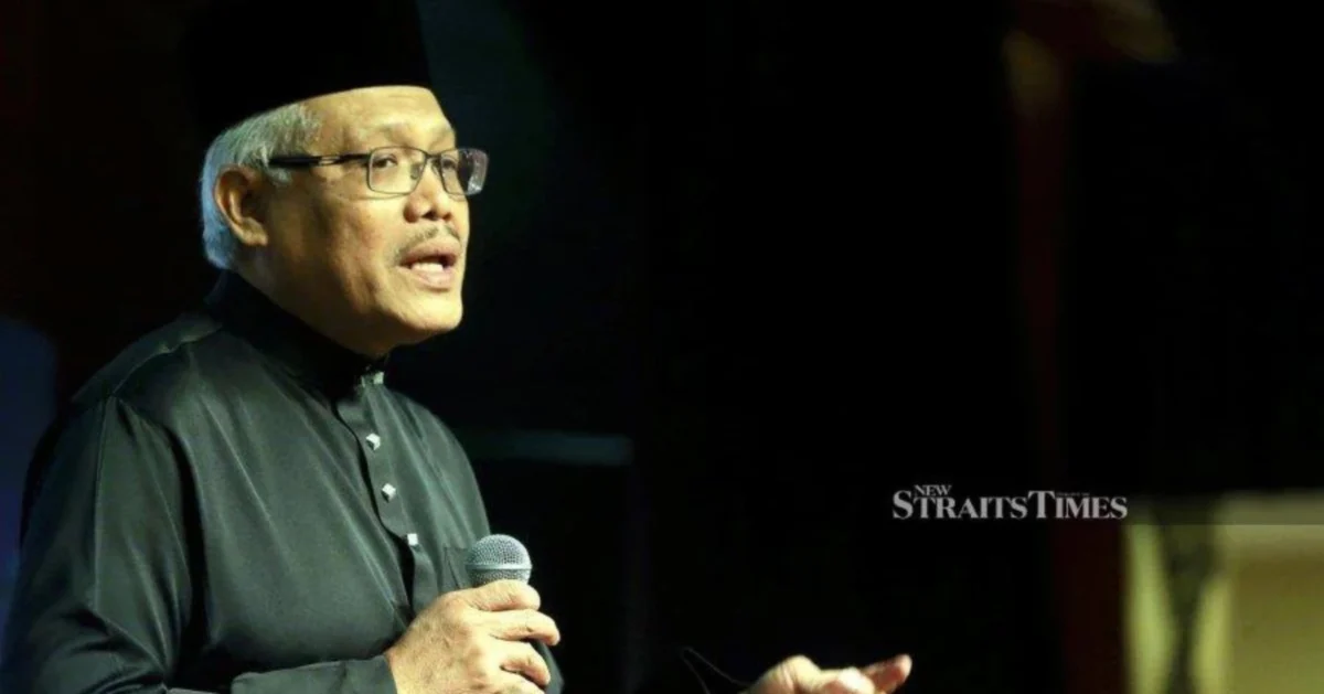 Hamzah Questions Appointment of Azam Baki as NFCC Adviser Amid Past Controversy