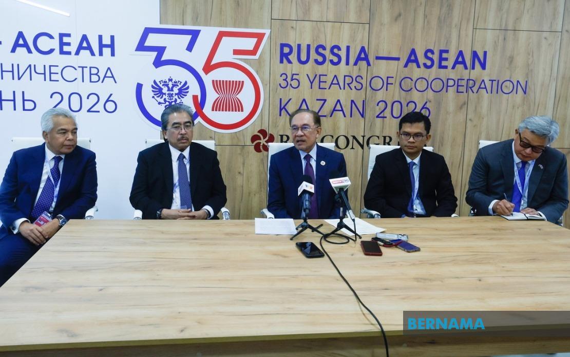 Malaysia Should Fast-track Visa-free Travel and Direct Flights with Russia, Says Anwar