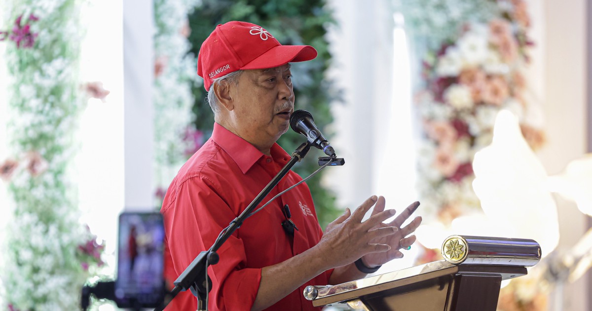 Muhyiddin Fires Back at Umno's 'Spoiler' Jab Over Negri Sembilan Election Bid