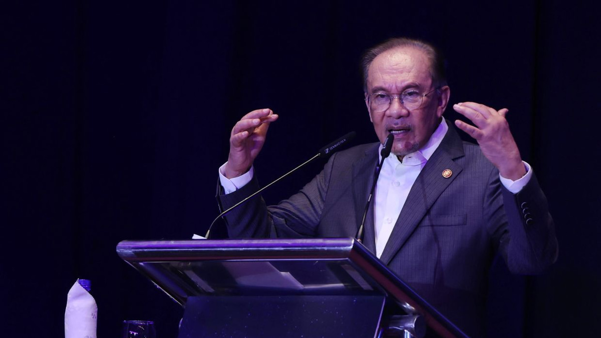 Government to Distribute Free AI Subscriptions to 100,000 Young Malaysians