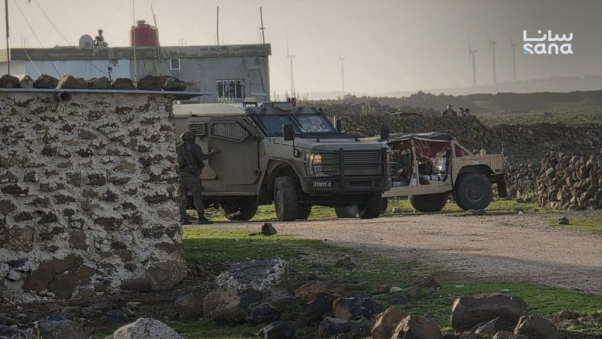 Israeli Military Vehicles Enter Syria's Quneitra Province Amid Post-Assad Security Vacuum