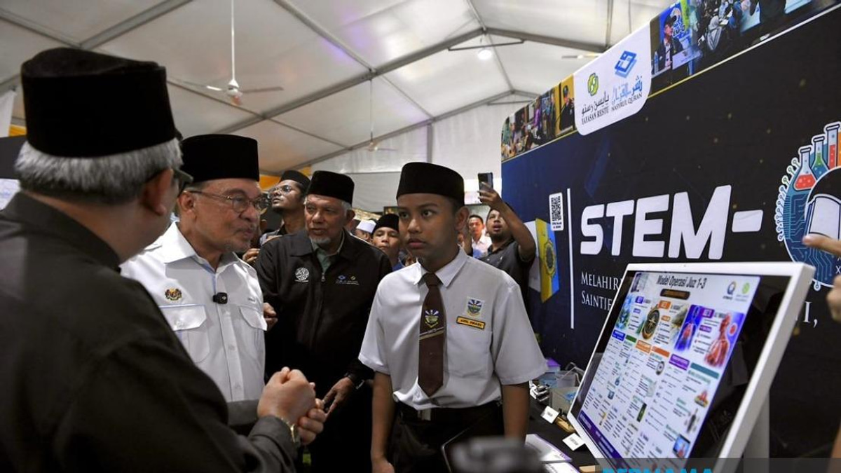 Anwar Announces RM4.6 Million Boost for Islamic Schools in Penang
