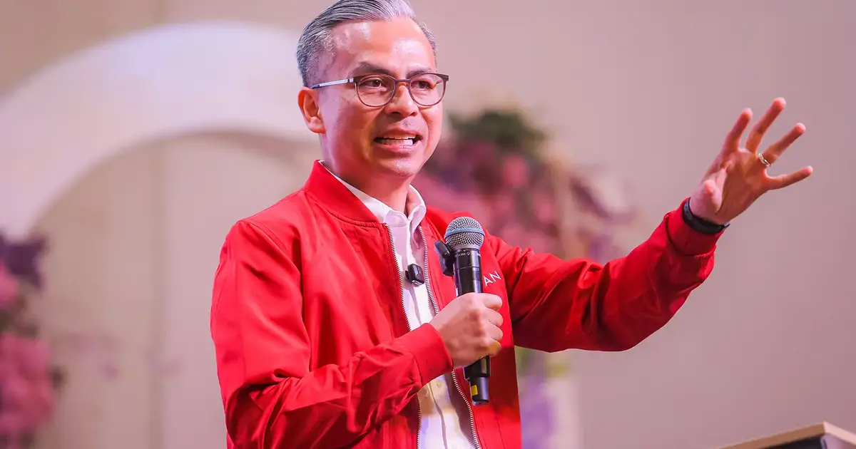 Fahmi challenges Khairy's enthusiasm gap with Onn Hafiz campaign effort