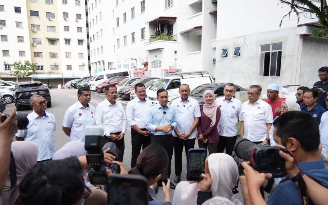 Johor Pledges RM50 Million Overhaul of Public Housing Blocks