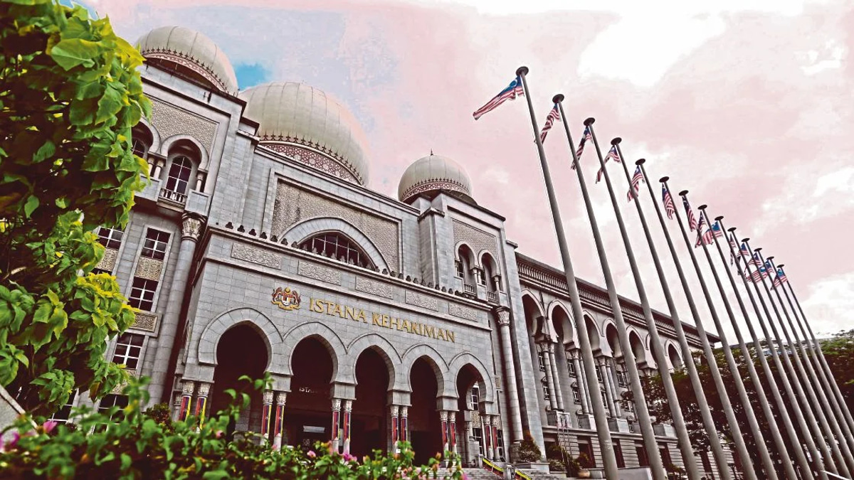 Former Felda Chief's Appeal and Ex-Army Commander's Trial Dominate Malaysian Courts This Week