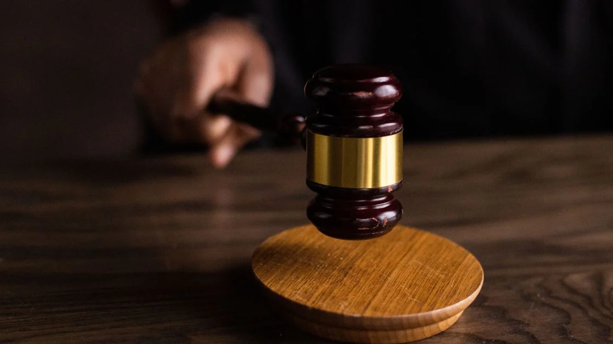 Three Security Guards Fined RM5,000 Each for Extorting UNHCR Cardholder