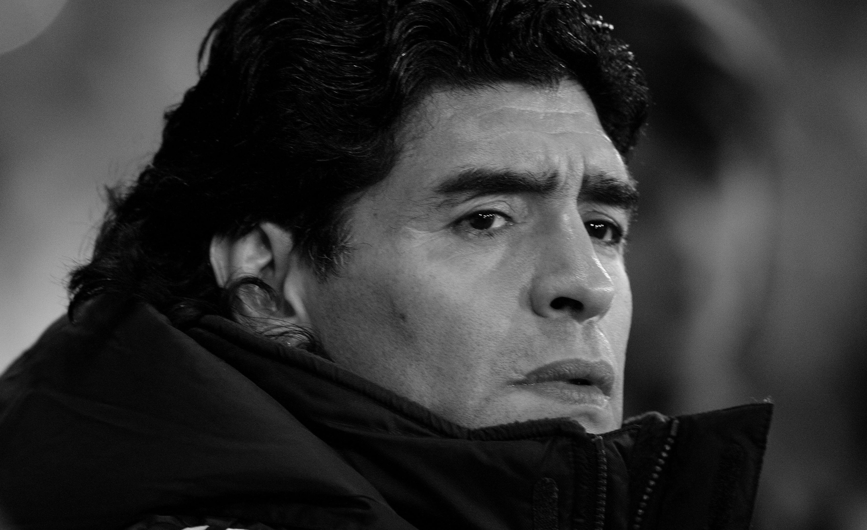 Maradona Death Trial Halted Over Mixed Medical Records