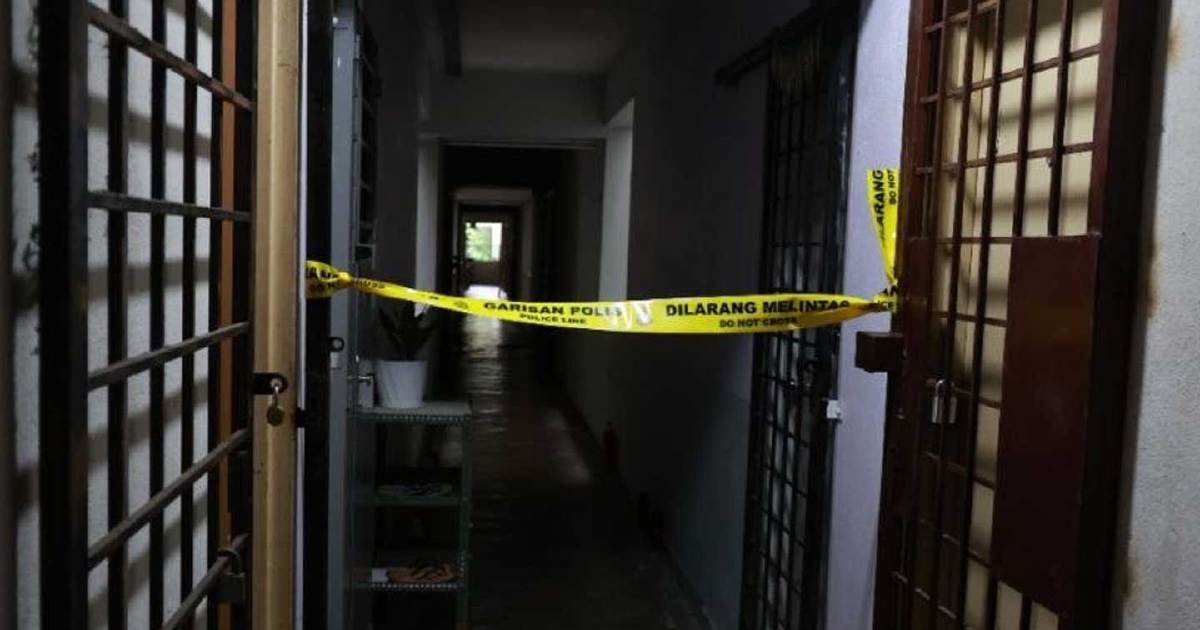 Police Launch Murder Inquiry After Woman's Body Found in Luggage at Kajang Residence