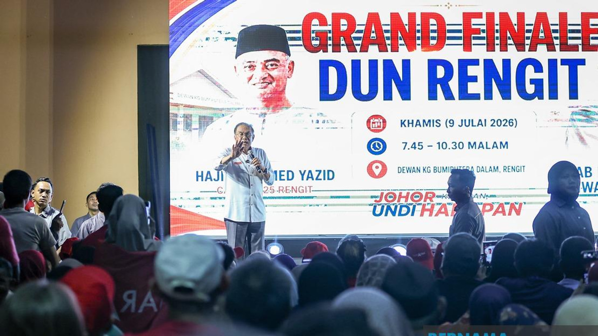 Anwar Pledges Healthcare and Water Infrastructure Overhaul for Rengit Ahead of Johor Polls