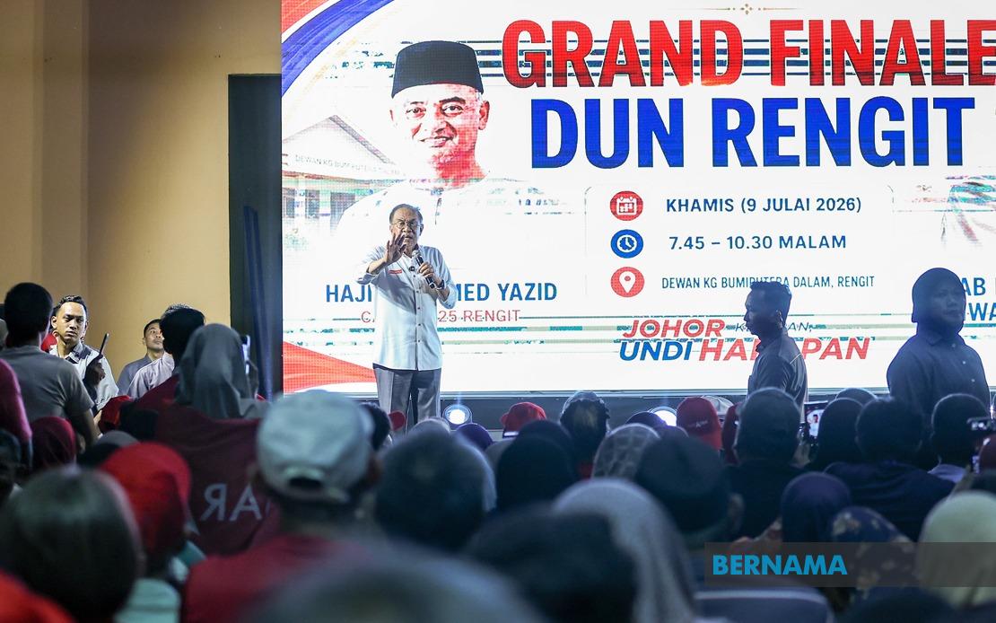 Anwar Pledges Healthcare and Water Infrastructure Overhaul for Rengit Ahead of Johor Polls