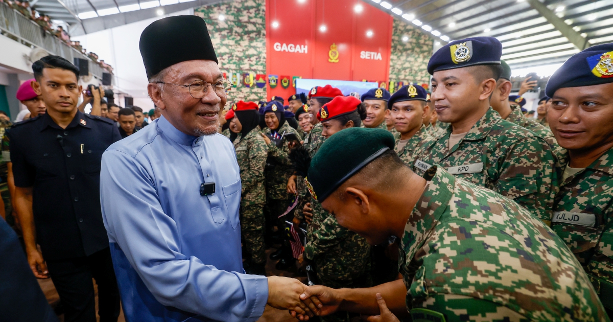 Malaysia's stance against Israel rooted in political opposition, not religious prejudice, clarifies Anwar