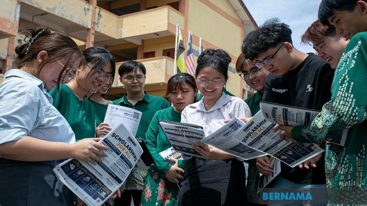 STPM Proves Its Worth as Gateway to Excellence for Diverse Malaysian Students