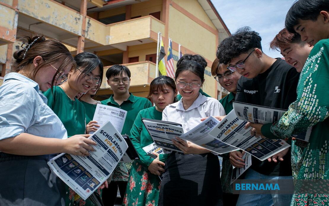 STPM Proves Its Worth as Gateway to Excellence for Diverse Malaysian Students