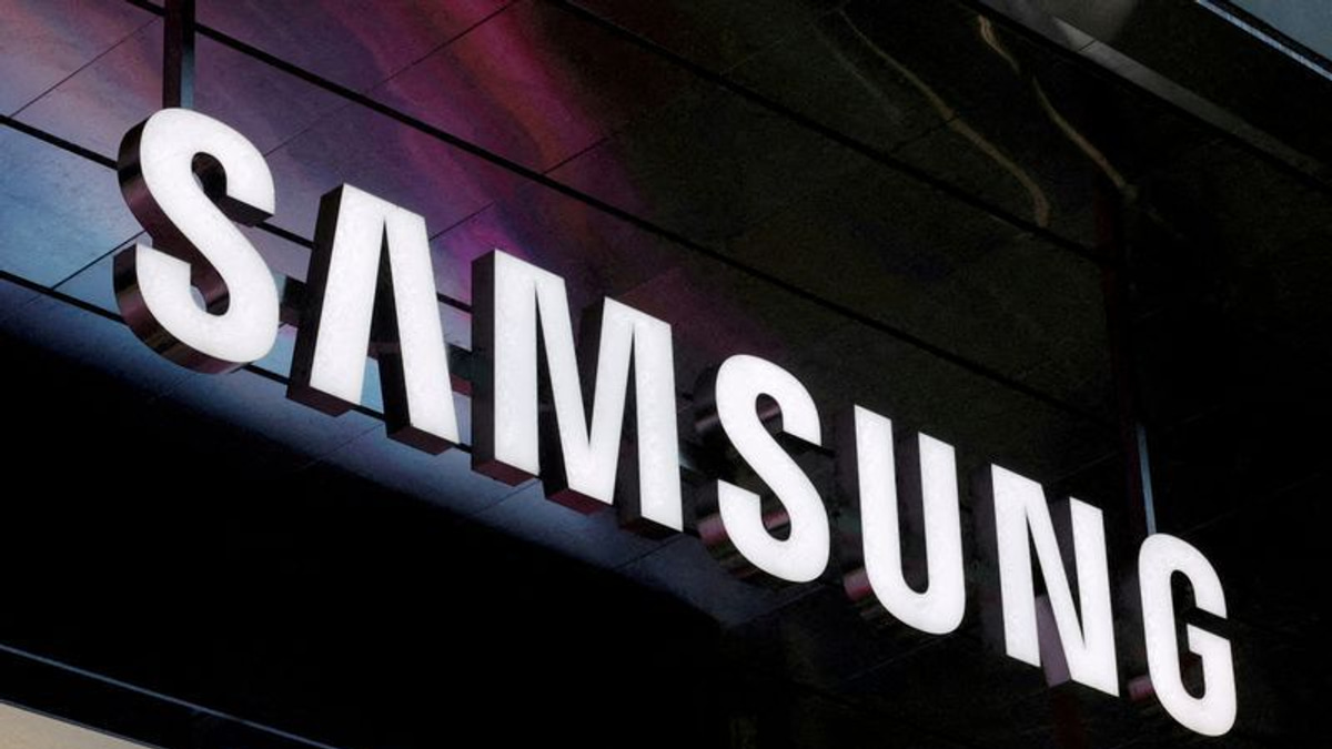 Samsung forecasts worsening chip shortages through 2028 as AI demand surges; stock rallies 8%