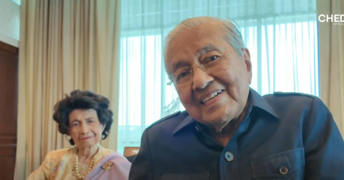 Tun Mahathir Expresses Gratitude to Malaysians for Birthday Well-Wishes at 101