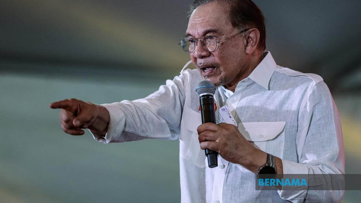 Anwar Rebuffs Sanusi's Criticism, Reaffirms Federal Support for Kedah Development
