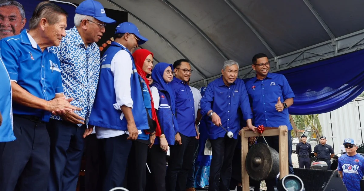 Zahid challenges PAS to deliver votes for BN in Johor election