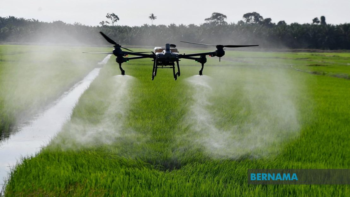 Selangor Invests RM500,000 to Build Drone Technology Hub