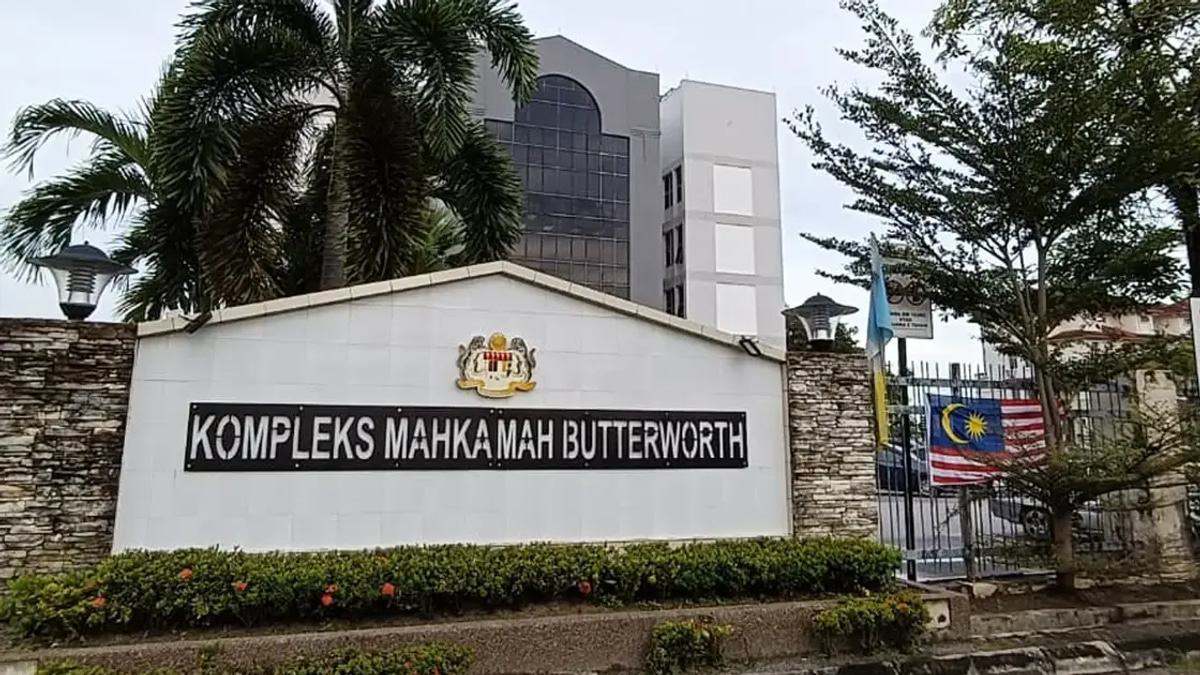 Religious Teacher Charged with Eight Sexual Assault Counts Against Students