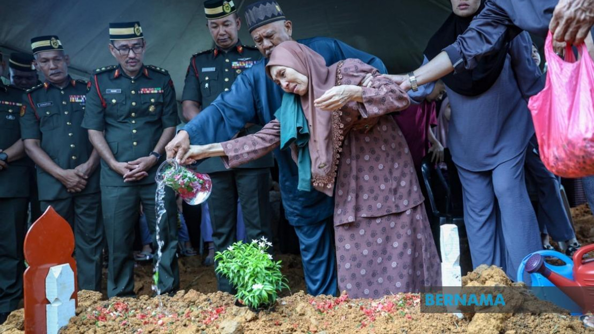 Young Soldier Killed in Grenade Training Accident Laid to Rest in Kluang