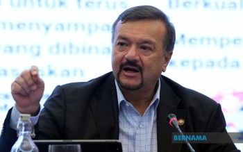 Malaysia's Economy Sustains Momentum Amid Global Turmoil, Says Finance Minister