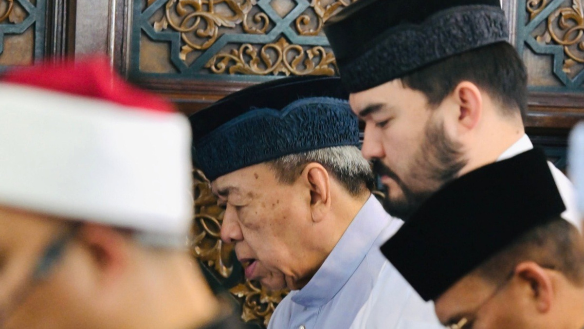 Selangor Sultan Urges Muslims to Extend Compassion to All Animals