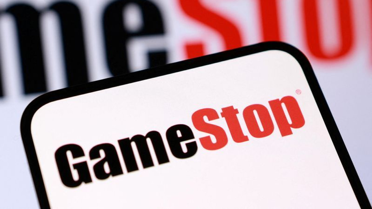 GameStop Considers Shifting From eBay Takeover to Strategic Partnership