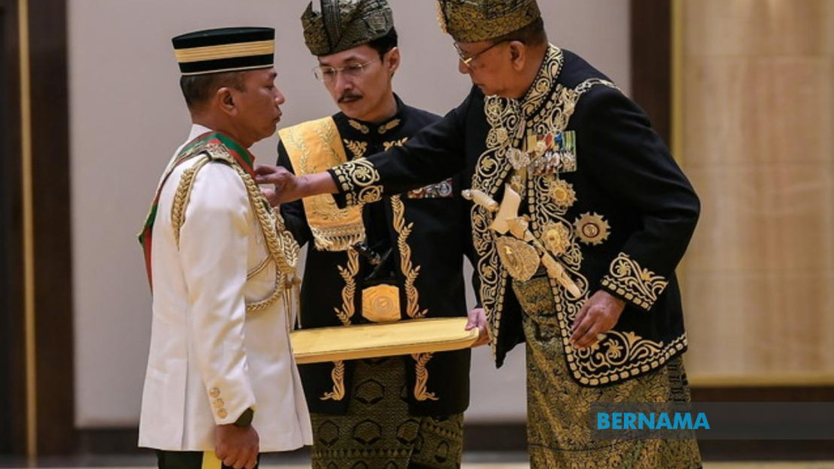 Top Military and Police Leaders Honoured at Kedah Sultan's Birthday Celebration
