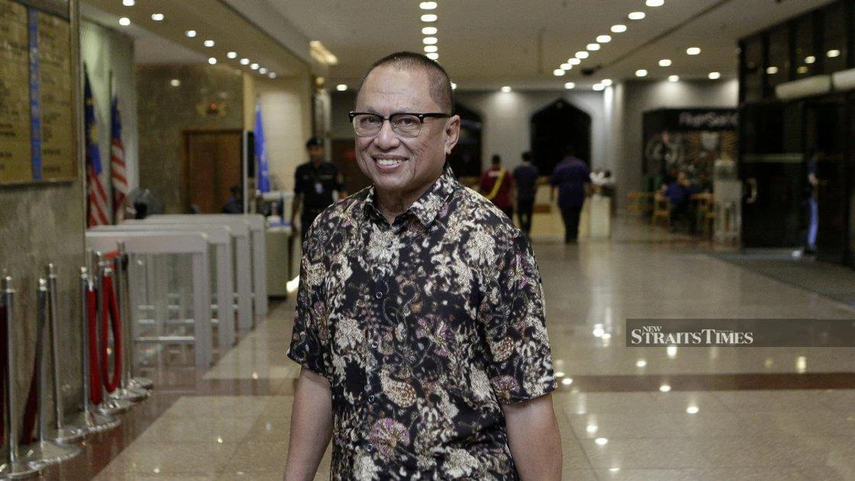 Police Launch Nationwide Probe Into Ex-Umno Leader Puad Zarkashi's Social Media Remarks Following 153 Reports