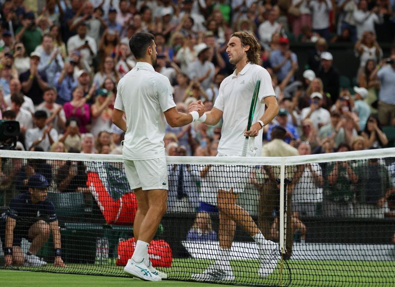 Djokovic Dominates Tsitsipas in Straight Sets to Reach Wimbledon Third Round