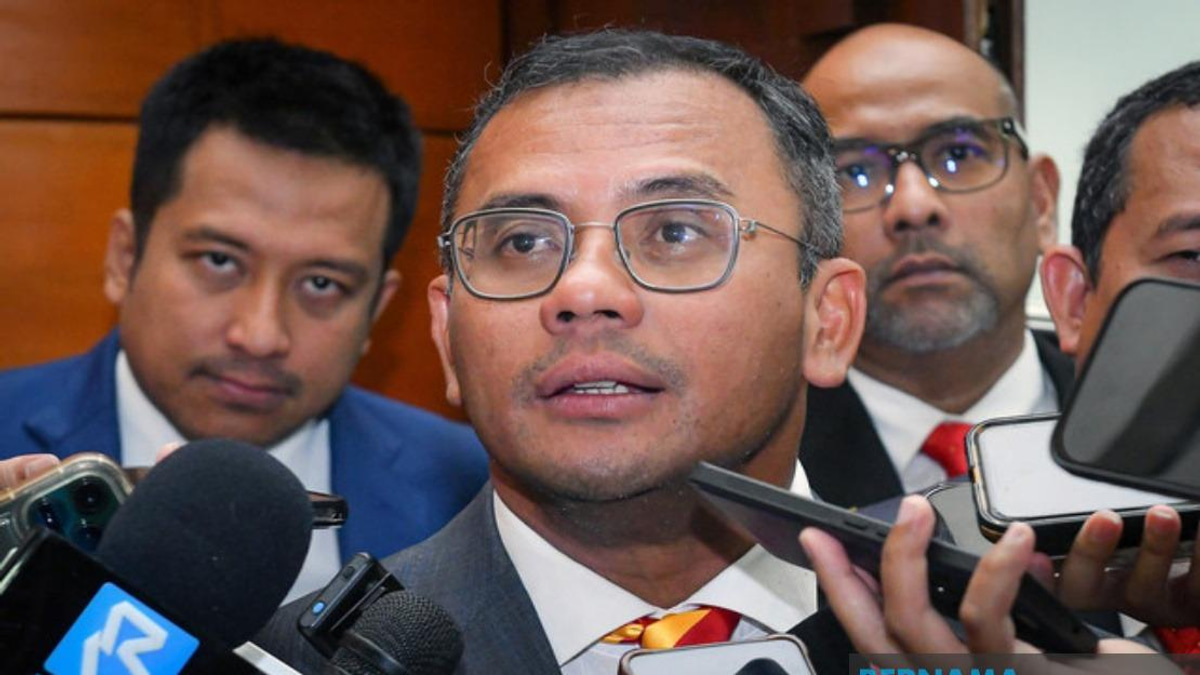 Local Complicity Hampering Enforcement Against Illegal Immigrants in Selangor, Says Menteri Besar