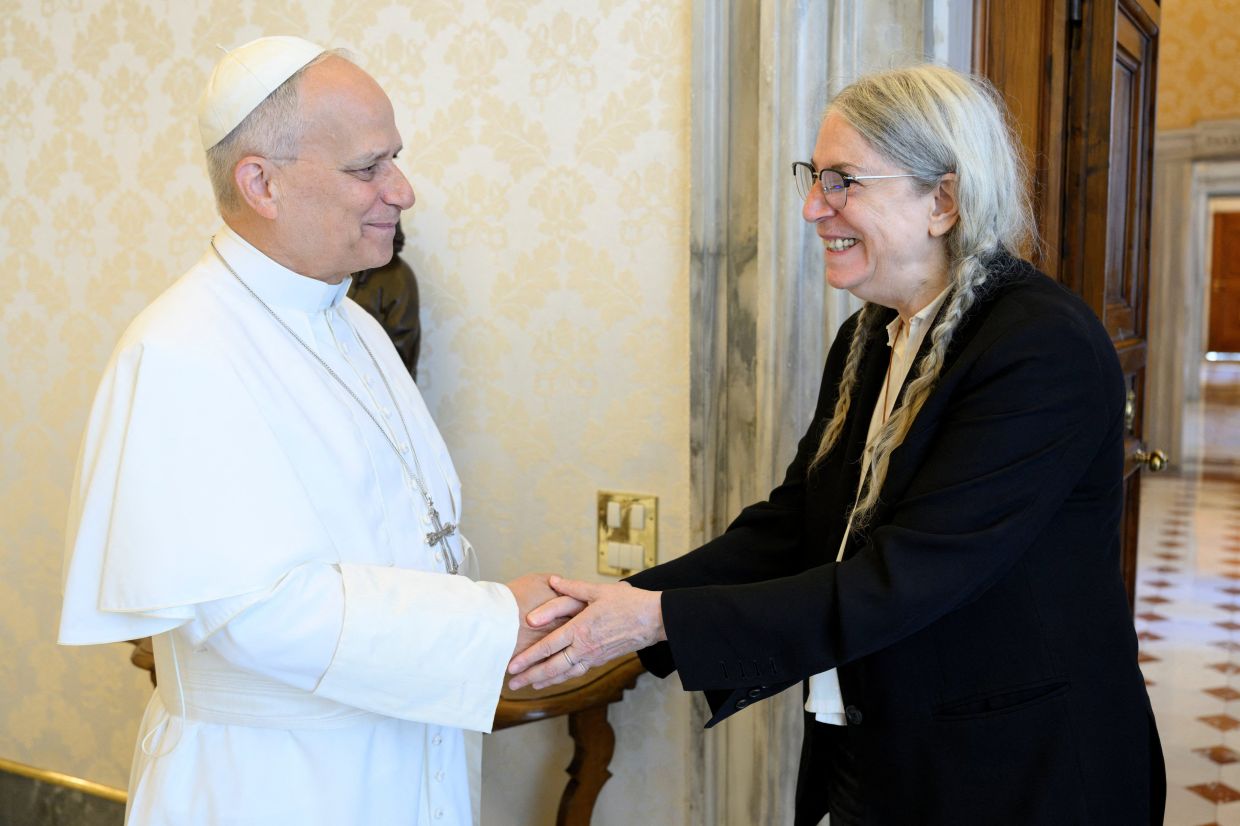 Patti Smith's Vatican Audience: Rock Icon Meets Pope Leo XIV in Encounter Steeped in Art and Faith