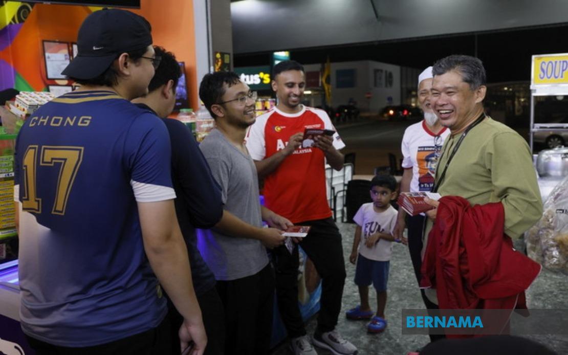 Nazri Pledges TVET Push To Stem Youth Exodus From Simpang Jeram Ahead Of Johor Polls